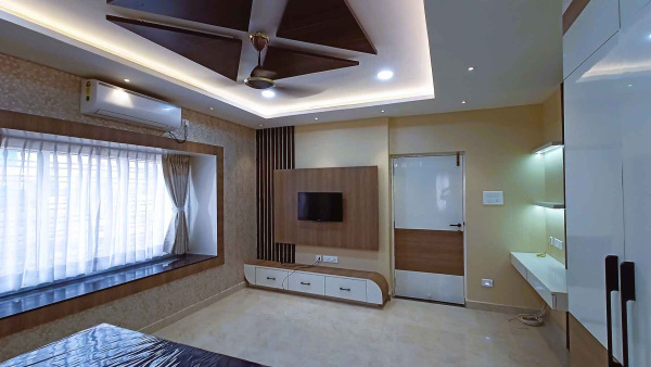 Bedroom-Interior-Design-with-Ceiling