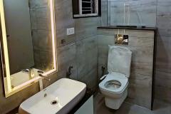 Modern-Bathroom-Interior-Design-min