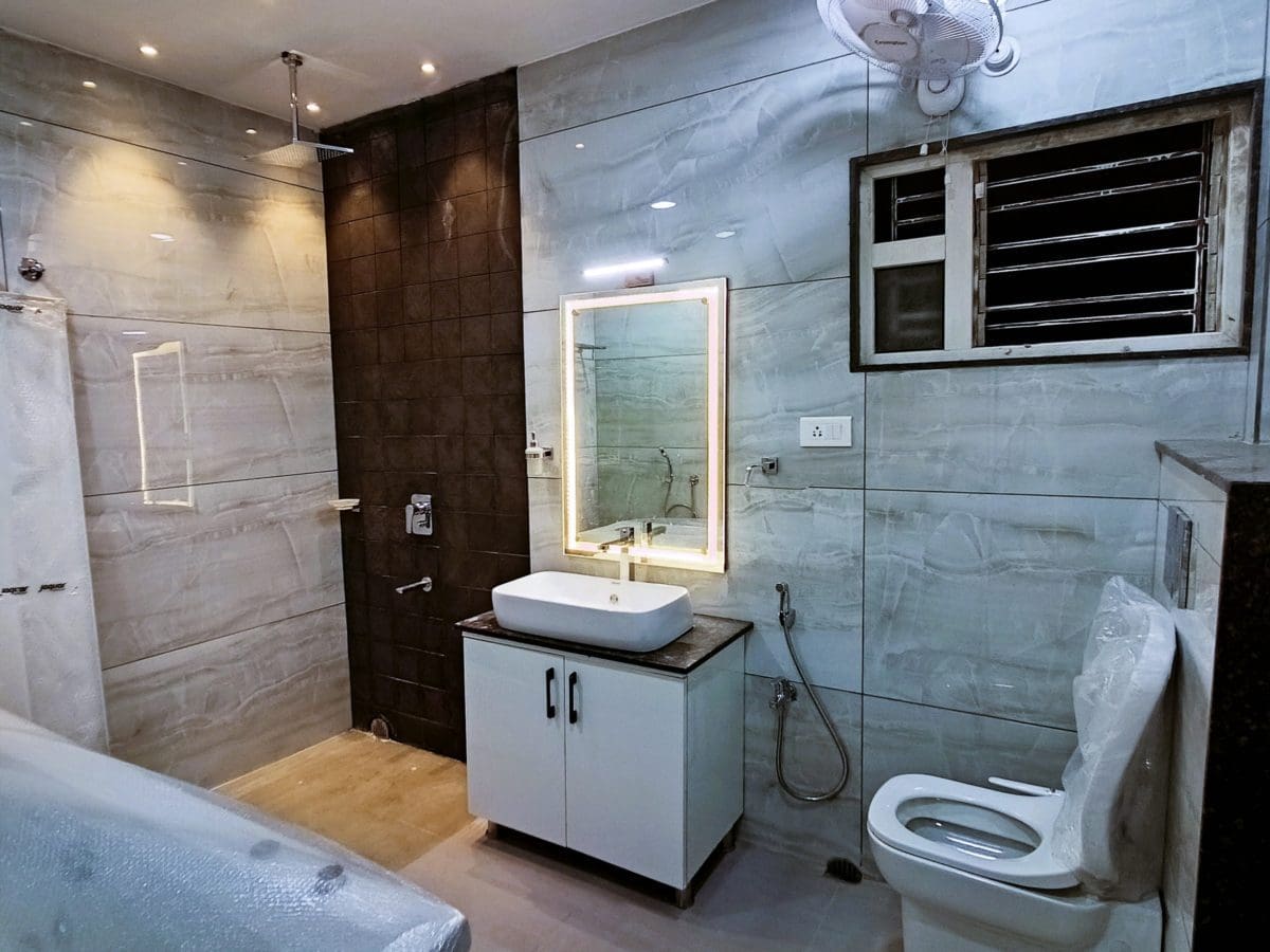 Modern Bathroom Designs | Kriti Kreations